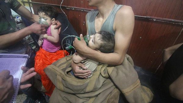 قصفت قوات النظام بالصواريخ المحملة بغاز (BZ) مدينة حمص