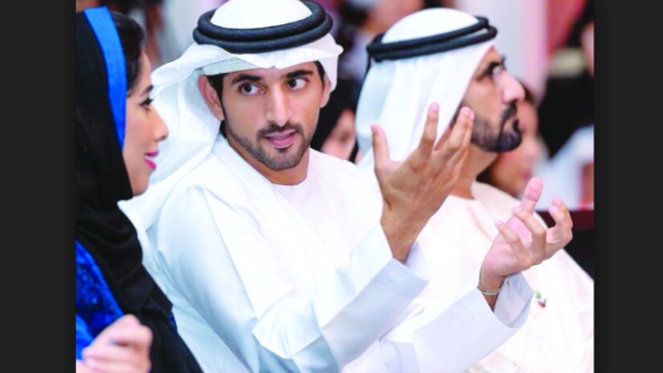 ولي عهد دبي يتغزل بالهجن 