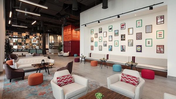 letswork, the first start-up rolled out by e25, has transformed some of the city’s chic venues to create inspiring, affordable and flexible co-working spaces.