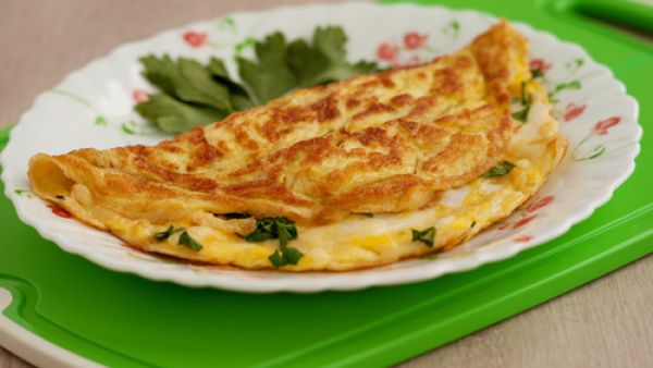 البيض يحتوي على بروتينات عالية جداً يستفيد منها جسم الإنسان
