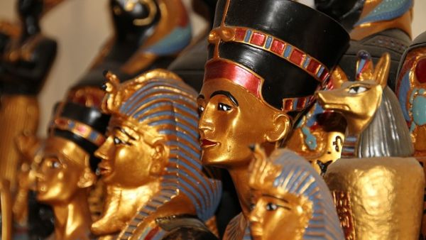 A sharp surge in basic and non-basic commodity prices began right after the flotation of the Egyptian pound in November. (File photo)