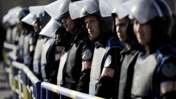 Egyptian riot police stand guard in Cairo. (AFP/File)