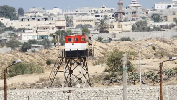 الجيش المصري يعلن القضاء على 4 مسلحين شديدي الخطورة والقبض على 112 في سيناء