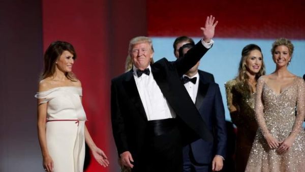 الـ MET GALA لا يحلو بدون ترامب وعائلته ... تاريخ وصور