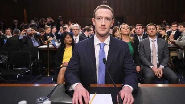 اعتذر مارك أمام مشرعين أمريكيين عن إساءة استخدام موقع التواصل الاجتماعي لبيانات مستخدميه 