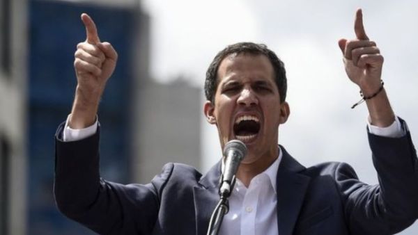 علاقات متوترة بين الرباط وكاركاس منذ زمن