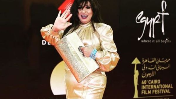 إطلالة فيفي عبده في مهرجان القاهرة السينمائي