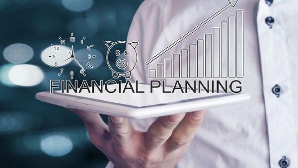 The introduction of value added tax in the UAE this year and the rising cost of inflation especially have drawn attention to the impact on consumer spending habits. (Shutterstock)