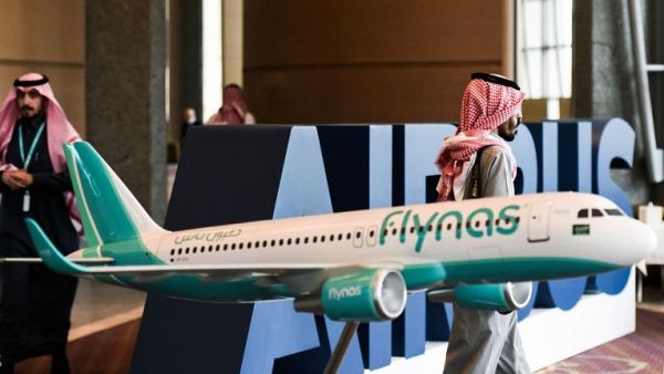 Flynas revives Beirut flights with low fares starting from SR299 ($80) one way all inclusive. (Fayez Nureldine/ AFP) Flynas revives Beirut flights with low fares starting from SR299 ($80) one way all inclusive. (Fayez Nureldine/ AFP)