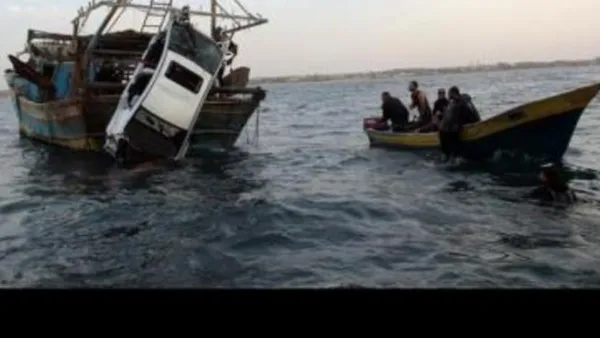 احبطاط محاولة تهريب سيارة من مصر إلى قطاع غزة عبر قارب بحري صغير
