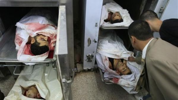  انتشال 16 جثة من تحت انقاض منزل عائلة ابو جامع ليصبح عدد الشهداء من هذه العائلة 25 شخصا