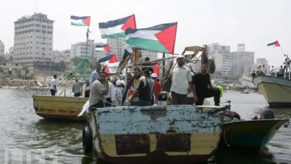 اثينا تحاول جاهدة رد اتهامات وجهها اليها الناشطون بانها تساهم في الحصار الاسرائيلي لغزة