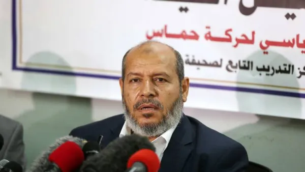 القيادي في حركة حماس خليل الحيّة
