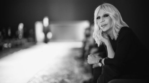 دوناتيلا (instyle.com)