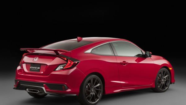 هوندا تكشف عن نموذج سيفيك Si الرياضية