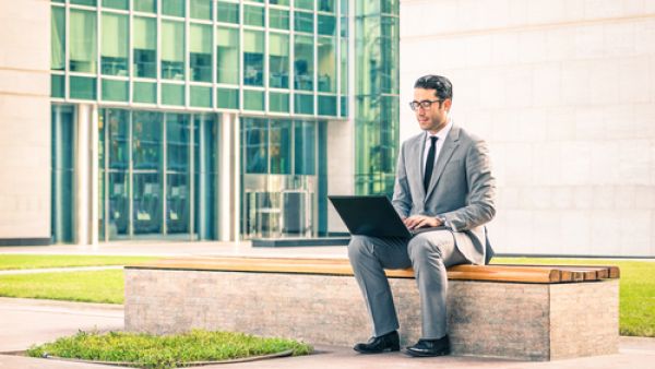 9% من الوافدين يخططون للبقاء في دولة الإمارات عند التقاعد