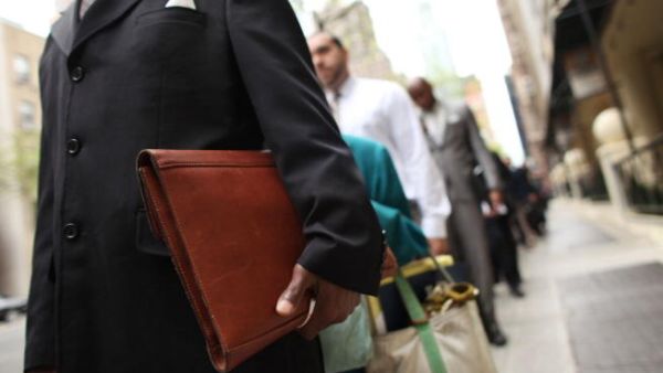 إن بلدان مجلس التعاون لدول الخليج العربية تقدم المثل الأبرز بين كل مناطق العالم في توفير الوظائف للعمالة المتنقلة، حيث إنها تولد ما يزيد عن واحد ونصف مليون فرصة عمل سنوياً