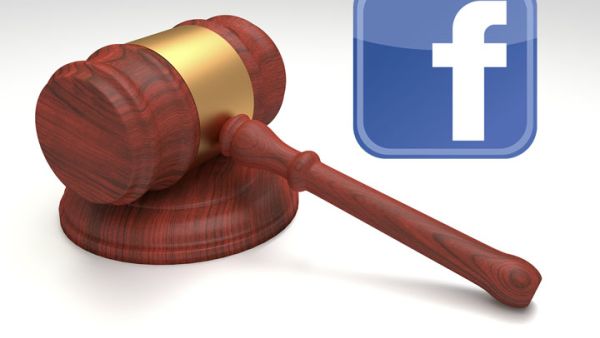 قالت شركة فيسبوك إن فحص رسائل مستخدميها يندرج تحت استثناء بموجب قانون خصوصية الاتصالات الإلكترونية الاتحادي، الذي يسمح لمقدمي الخدمة بالقيام بذلك في سياق سير العمل العادي