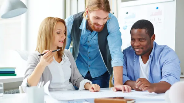 عليك النظر إلى ما هو أبعد من نفسك وأهدافك الخاصة عند الإجابة عن هذا السؤال