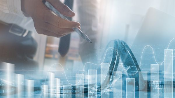 نتائج الانتخابات الأمريكية تعيد المنافسة إلى الأسواق العالمية