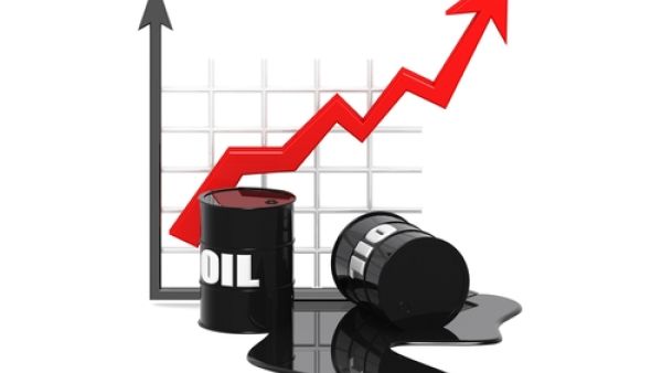 أسعار النفط عند أعلى مستوى في 6 أسابيع