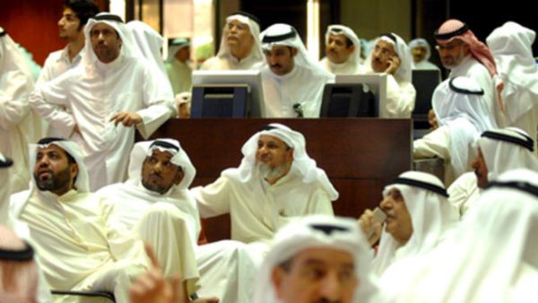 البورصتان حالياً عند أعلى مستوياتهما في خمس سنوات، بدعم من انتعاش القطاع العقاري والمصارف، وفوز دبي باستضافة معرض إكسبو الدولي لعام 2020