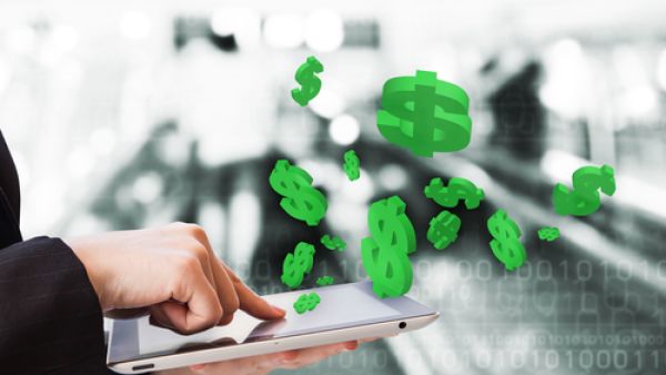 الويب مليئ بالأدوات والخدمات التي تساعدك على الانطلاق ، ما عليك إلا الجدية والمثابرة والإبداع في أعمالك ومنتجاتك وتقديم فائدة حقيقية للآخرين لأن الفائدة دائماً متبادلة ،، كلما أعطيت كلما كسبت