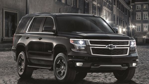 تتميز نسخ Midnight بحصولها على لون أسود لماع يوحي بالفخامة و الأداء الرياضي بالإضافة الى حصولها على جنوط سوداء, شبك أسود, و داخلية سوداء بالكامل