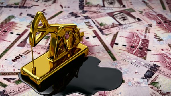 تستهلك المملكة نحو 700 ألف برميل يوميا من الخام خلال أشهر الصيف عندما يزيد استخدام أجهزة تكييف الهواء بسبب ارتفاع درجات الحرارة