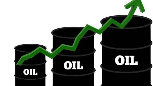 ارتفعت أسعار النفط بما يصل إلى 6.5%