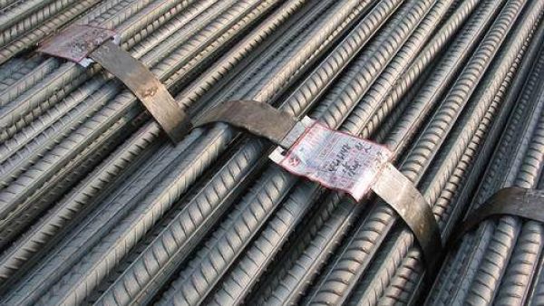 يتراوح إنتاج مصر الإجمالي من حديد التسليح بين ستة وسبعة ملايين طن سنويا