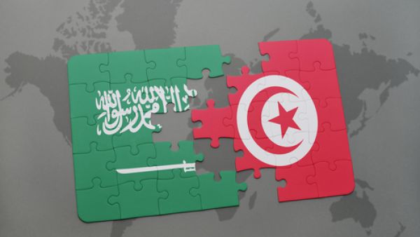 السعودية تدعم تونس بقروض ومساعدات تصل إلى 800 مليون دولار 