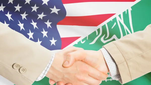 الحكومة السعودية قد تنفق نحو 40 مليار دولار على مشروعات في الولايات المتحدة، ومن المتوقع أن يتم الإعلان عن ذلك خلال زيارة ترمب للمملكة