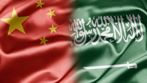 اعتبر مختصون نفطيون أن اتفاق السعودية والصين على تنفيذ الصفقات التجارية