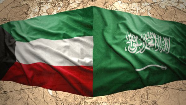 ذكرت المصادر أن شيفرون العربية السعودية أبلغت الشركة الكويتية لنفط الخليج بالإغلاق المزمع في أيار (مايو) لحقل الوفرة النفطي البري الكائن في المنطقة المحايدة بين السعودية والكويت