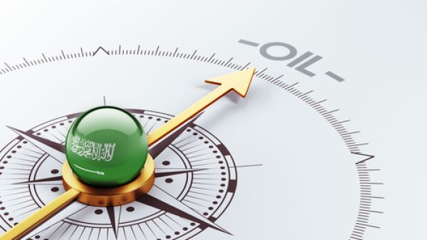 السعودية خفضت سعر البيع الرسمي لخامها العربي الخفيف إلى شمالي غرب أوروبا 1.50 دولار للشحن