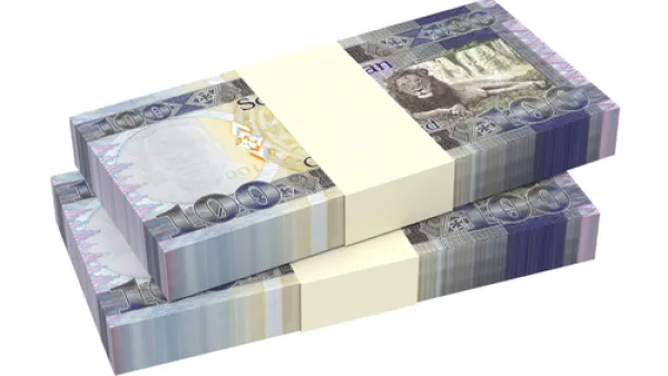تدهور سعر الجنيه السوداني يطيح بمحافظ المركزي 