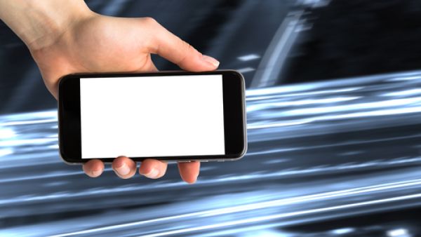 تختلف أسباب بطء أنظمة التشغيل من جهاز لآخر، الأمر الذي دفع الخبراء لرصد أهم 7 خطوات يمكن اتباعها من أجل زيادة سرعة الأجهزة العاملة بنظام "أندرويد" والتخلص من البطء