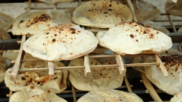 الأردن يعتزم إلغاء دعم الخبز وسط قلق من غضب شعبي
