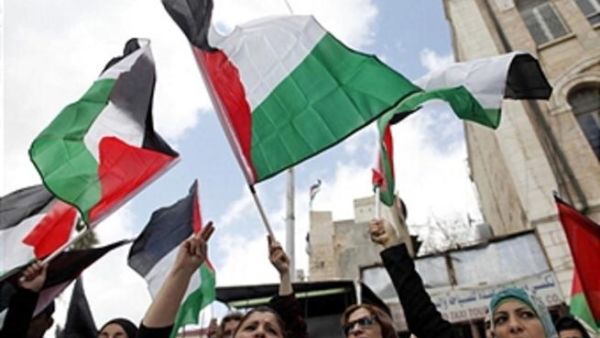 يضرب الموظفون الآن نحو 3 أيام في الأسبوع، ضمن برنامج أطلق عليه اسم «برنامج الصمود»