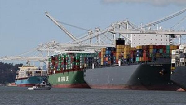 The agreement that would include phasing out customs and fees on imports and exports between the two countries