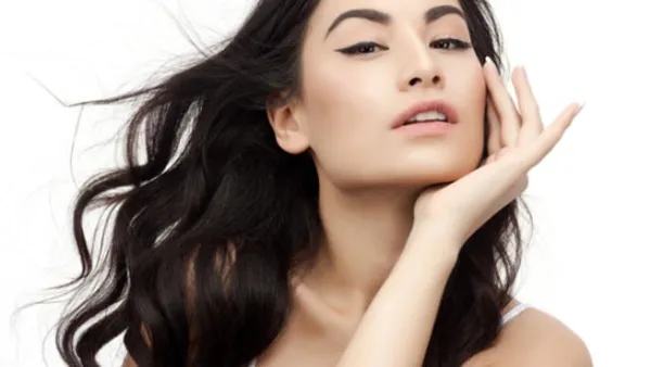 من أهم الزيوت الآسيوية للمحافظة على الشباب هو زيت الحلبة
