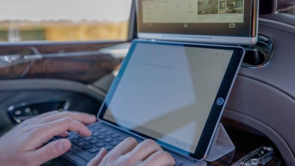 بنتلي تعلن توفير Wi-Fi عالي السرعة لجميع سياراتها في 2019
