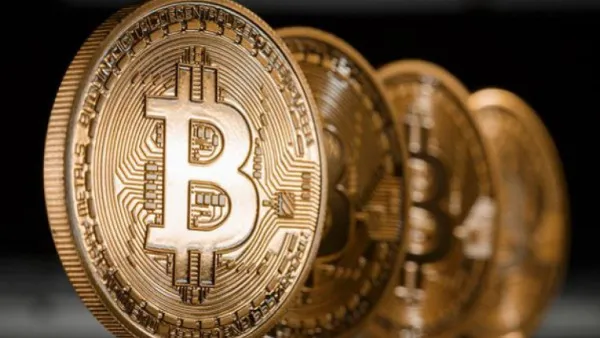 العملات الرقمية تنهار بشكل مفاجىء وتفقد 50 مليار دولار في ساعات 
