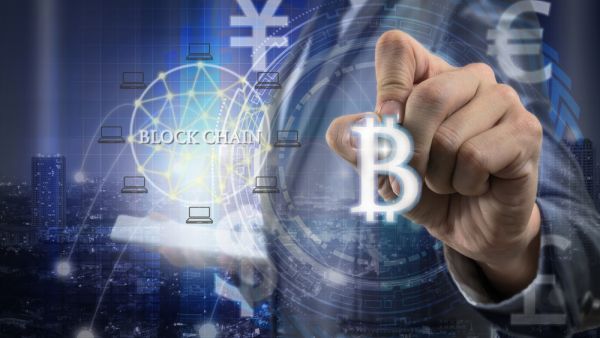 دبي قد تكون أول مدينة بلوك تشين في العالم 