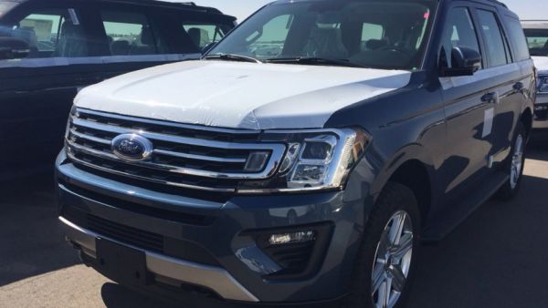 وصول فورد اكسبديشن 2018 الجديدة إلى السعودية استعداداً لتدشينها