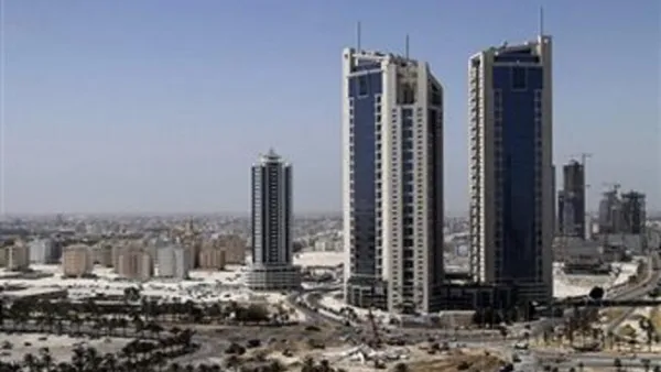 تركزت الزيادة في القروض الموجهة إلى القطاع الخاص في قطاع التجارة، ورغم ذلك مازال أصحاب الأعمال يصفون تمويلات المصارف بالسياسة المتشددة