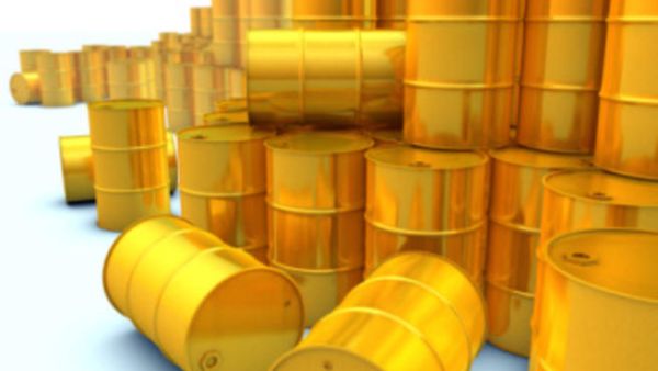 رفعت المملكة الإنتاج في أيار (مايو) بواقع 300 ألف برميل يوميا مقارنة بنيسان (أبريل)