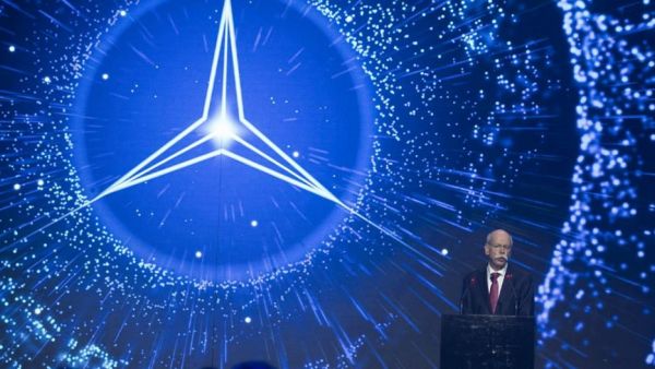 مرسيدس تفتح أول مصانعها في روسيا