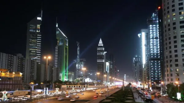 في المرحلة الثالثة، يتم ربط دبي بإمارتي الفجيرة ورأس الخيمة بطول 279 كيلو متراً، حيث يتوقع إنجاز هذه المرحلة بحلول 2018